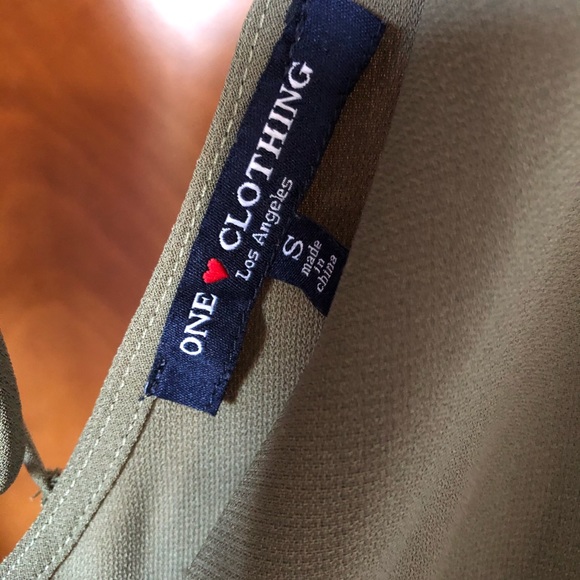 Green dressy romper - Picture 3 of 3